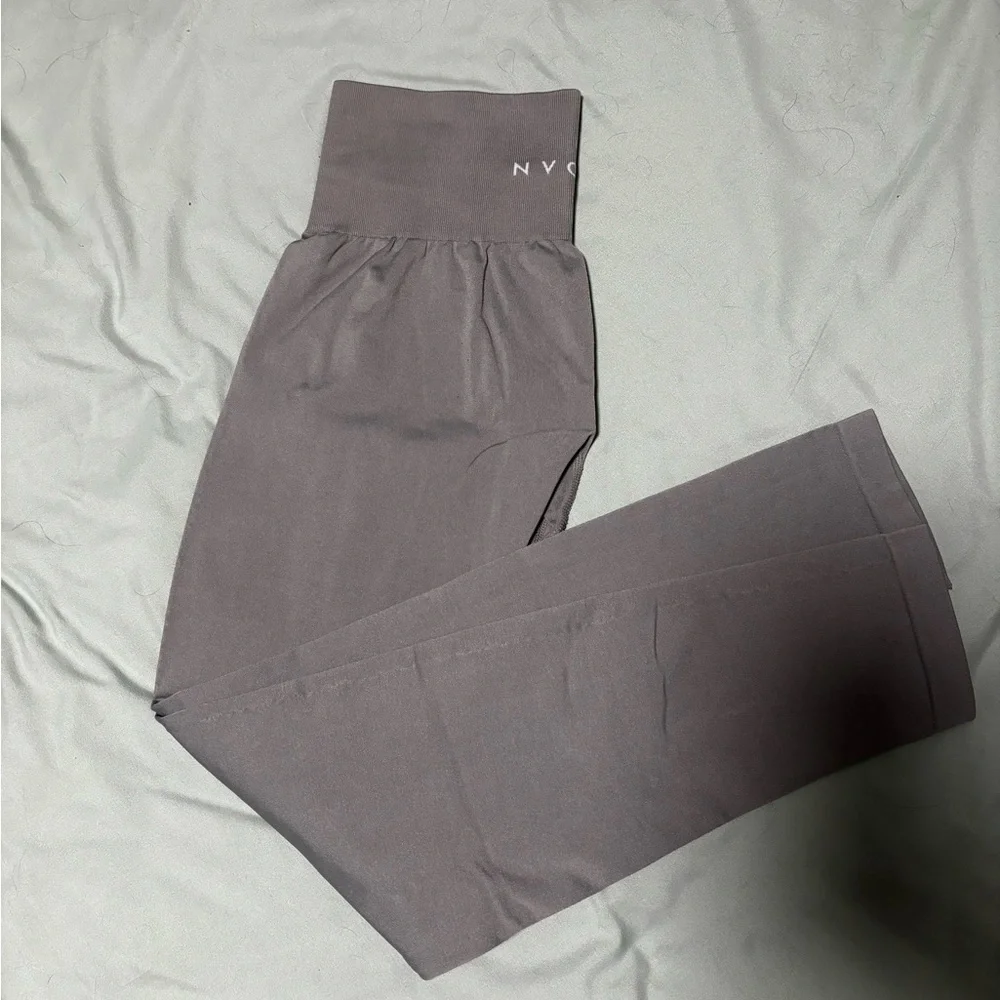NVGTN Grey High-Rise Leggings - Picture 2 of 2